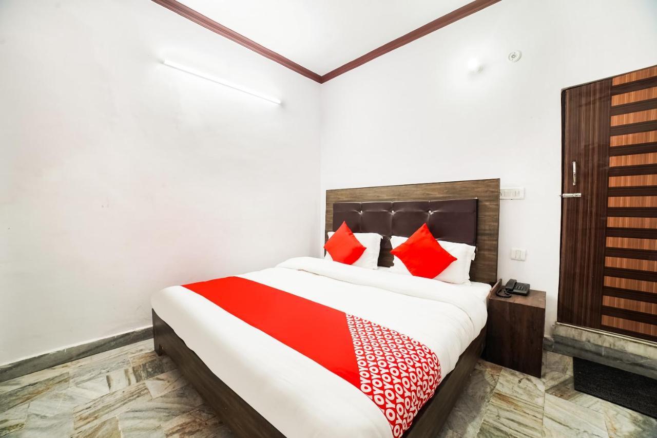 Oyo Hotel Konark Inn Bareilly Exteriör bild