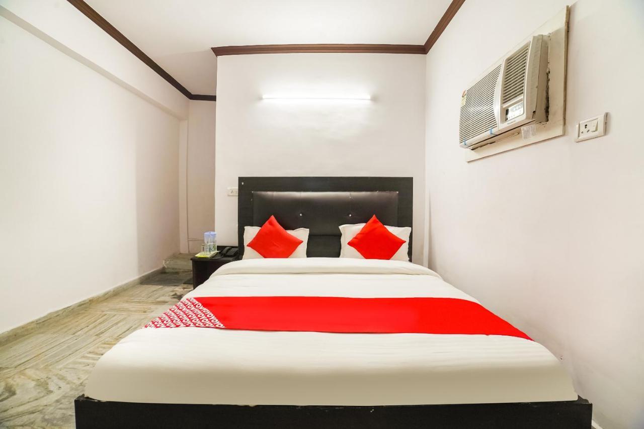 Oyo Hotel Konark Inn Bareilly Exteriör bild
