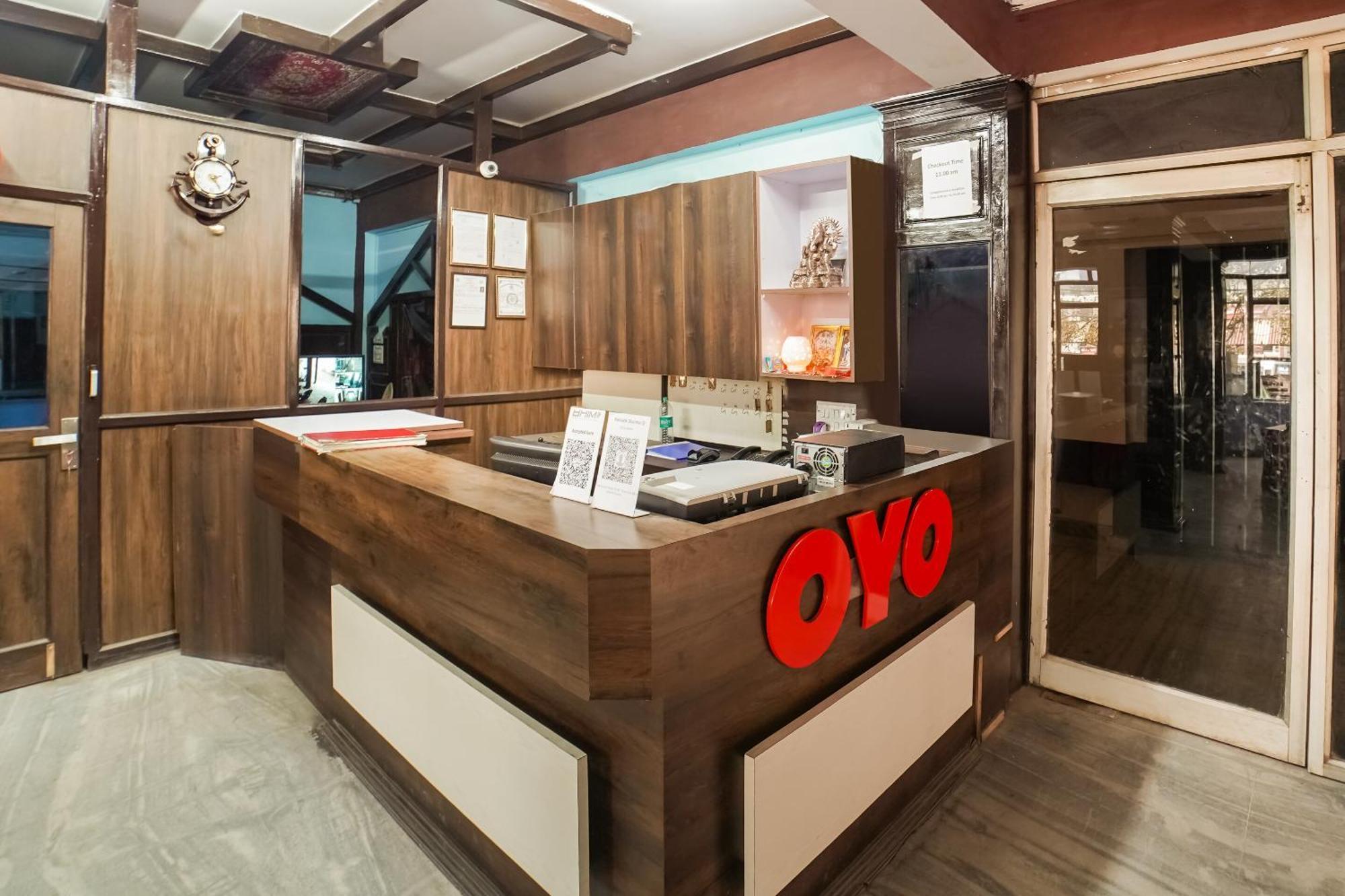 Oyo Hotel Konark Inn Bareilly Exteriör bild